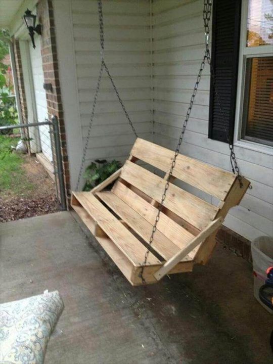 40 DIY Pallet Swing Ideas