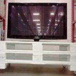 Pallet TV stand