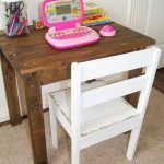 Kids Pallet Table and chair