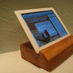 recycled pallet tablet support