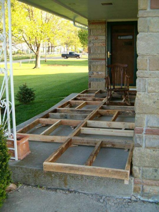 DIY Pallet Front Porch Remodeling Tutorial