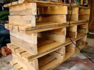 DIY Wood Pallet Dresser Tutorial