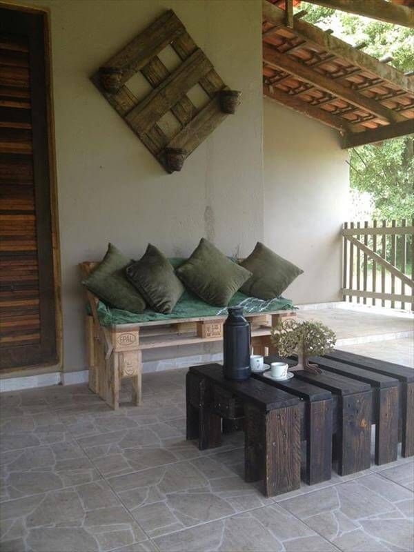 rustic pallet sofa with table