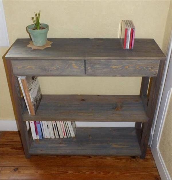 homemade pallet entry way table