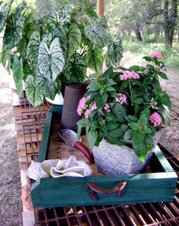 Pallet Potting Bench and Potting Tray Project