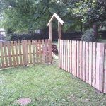 wooden pallet fence with chic entry