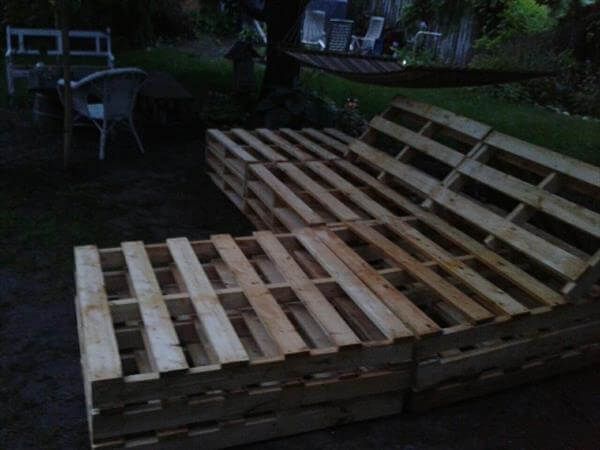 reclaimed pallet outdoor sectional sitting plan