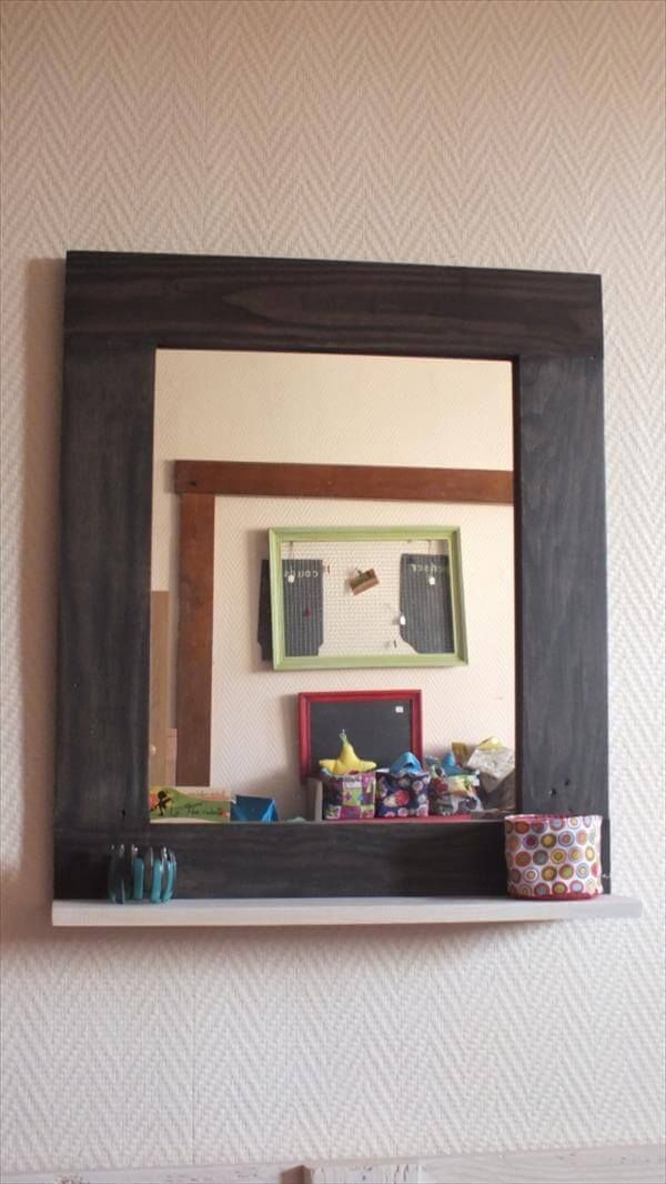 reclaimed pallet mirror and shelf