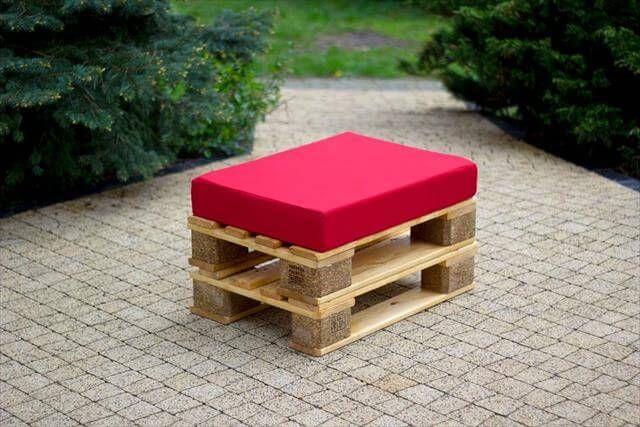 upcycled pallet cushioned ottoman