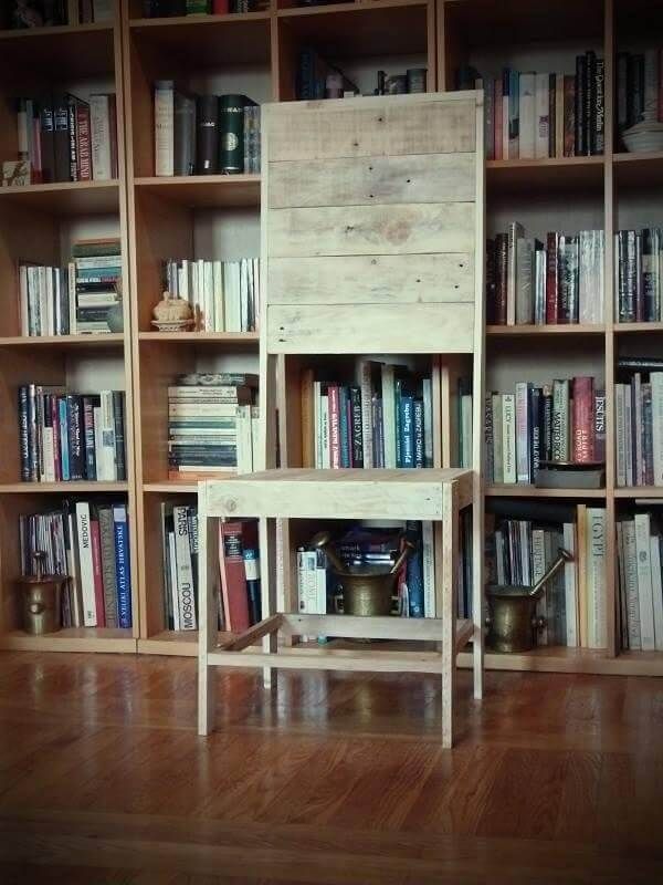 reclaimed pallet armless chair