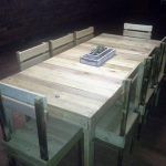 recycled pallet farmhouse style dining furniture