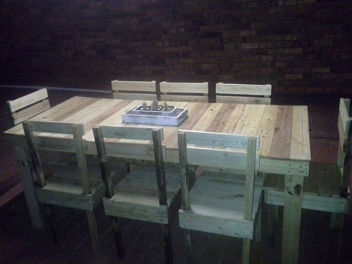 upcycled pallet dining furniture
