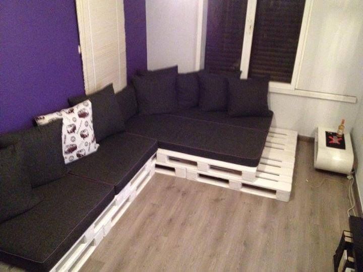 recycled pallet white painted whole pallet L-sofa
