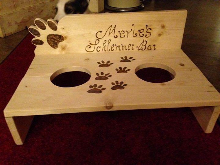 recycled pallet dog bowl stand