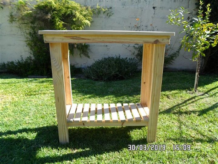 upcycled pallet couch table