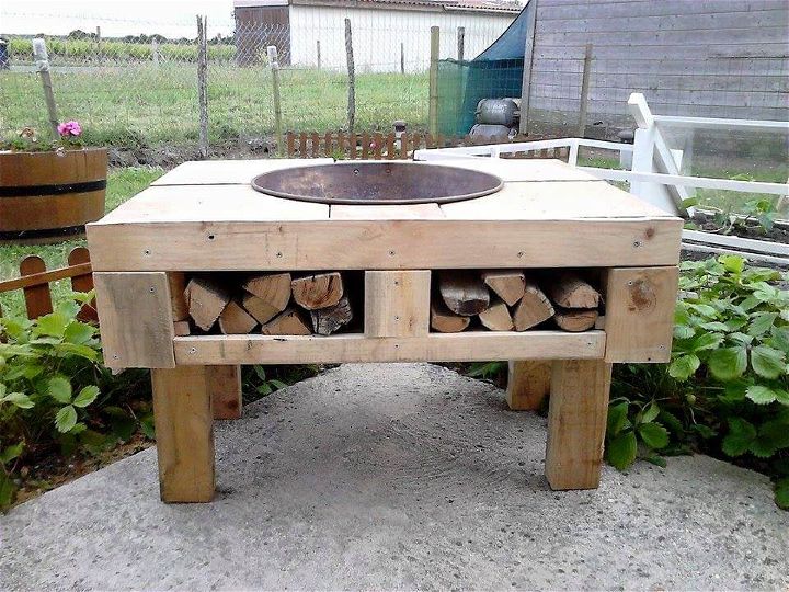 recycled pallet fir-pit table with storage