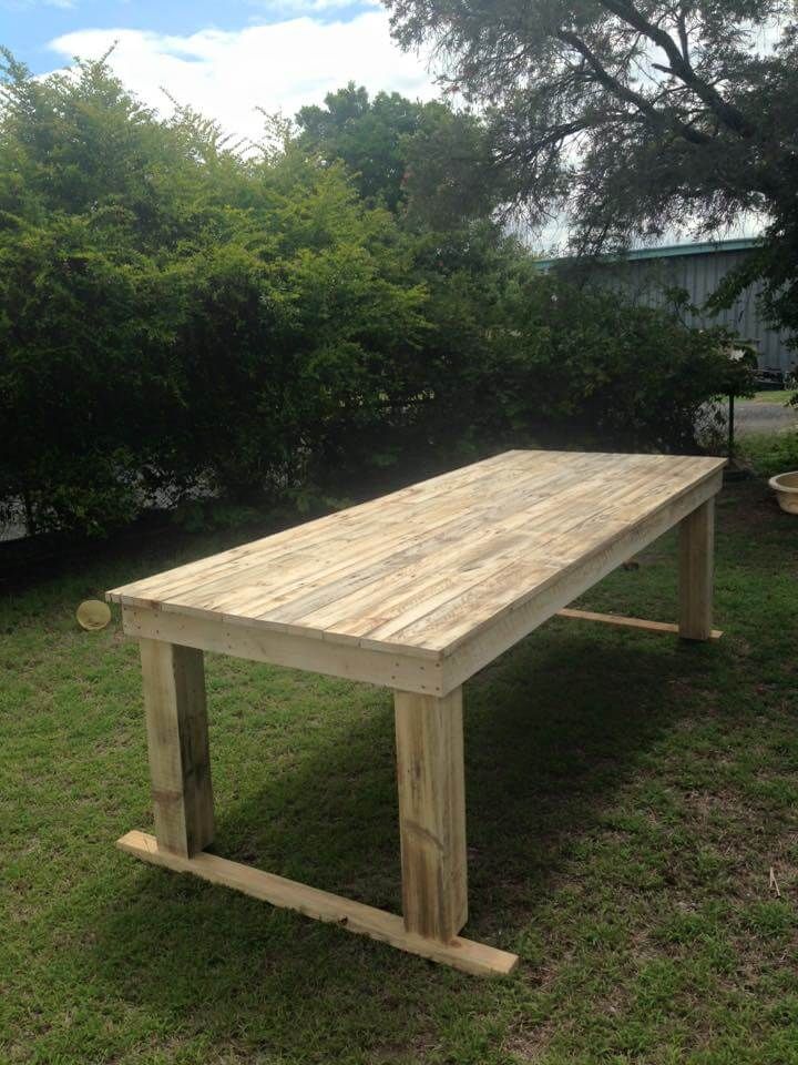 DIY XL size pallet dining table