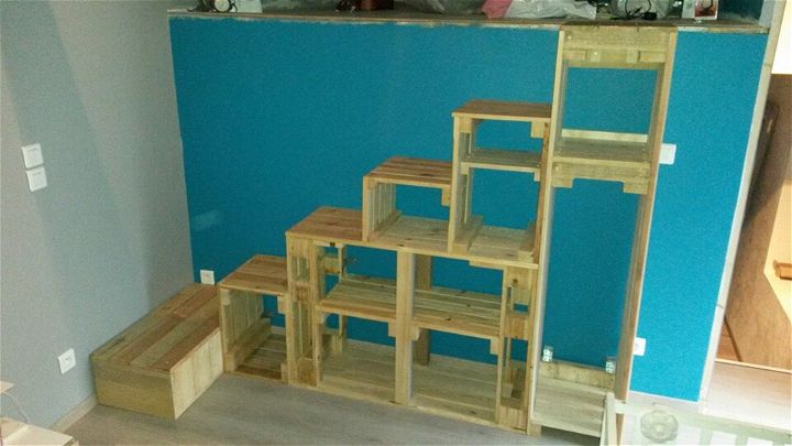 wooden pallet stairs with storage