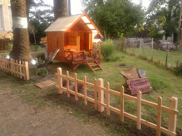 repurposed pallet outdoor playhouse