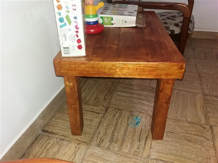 Recycled pallet kid's table