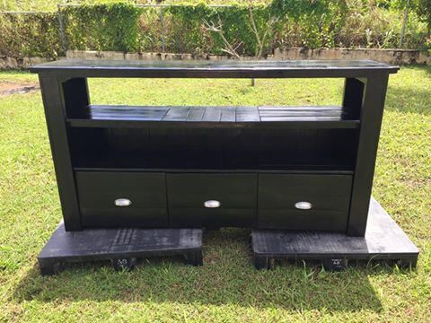 recycled custom black pallet entertainment center