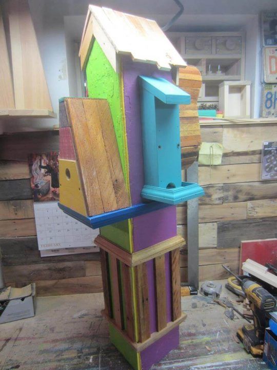 Creative Pallet Bird Houses