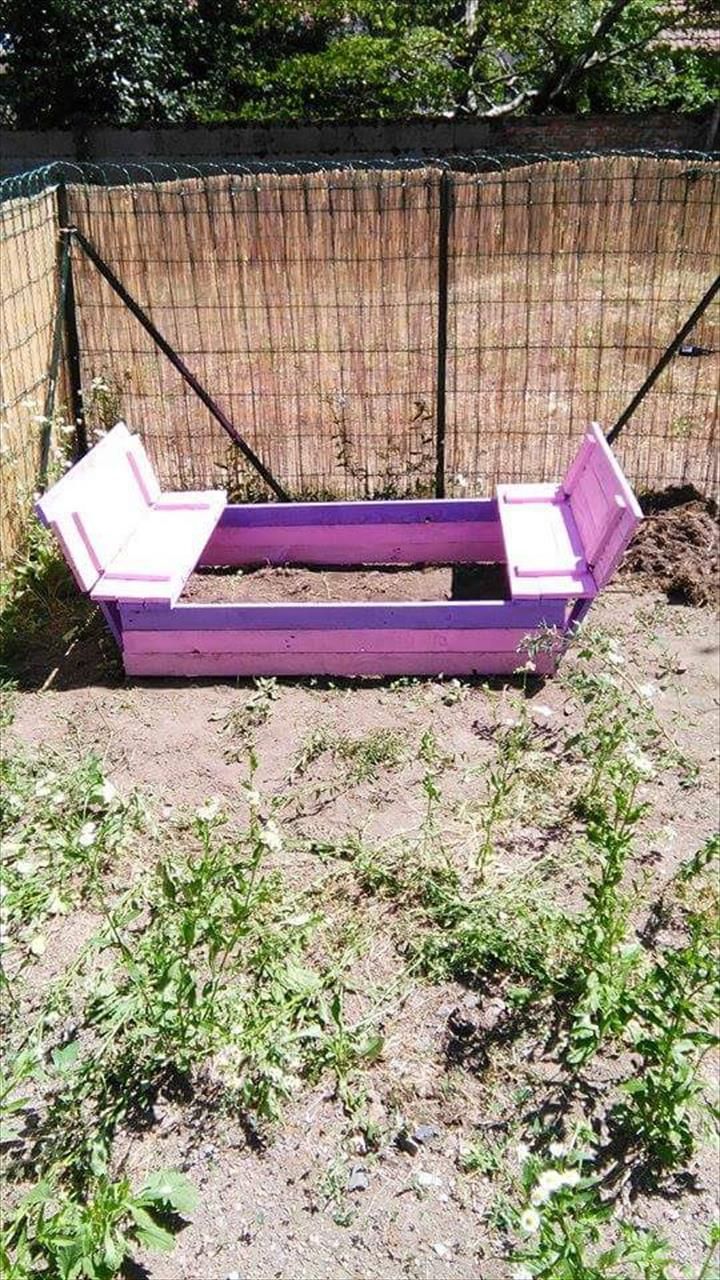 no-cost pallet sandbox with seats