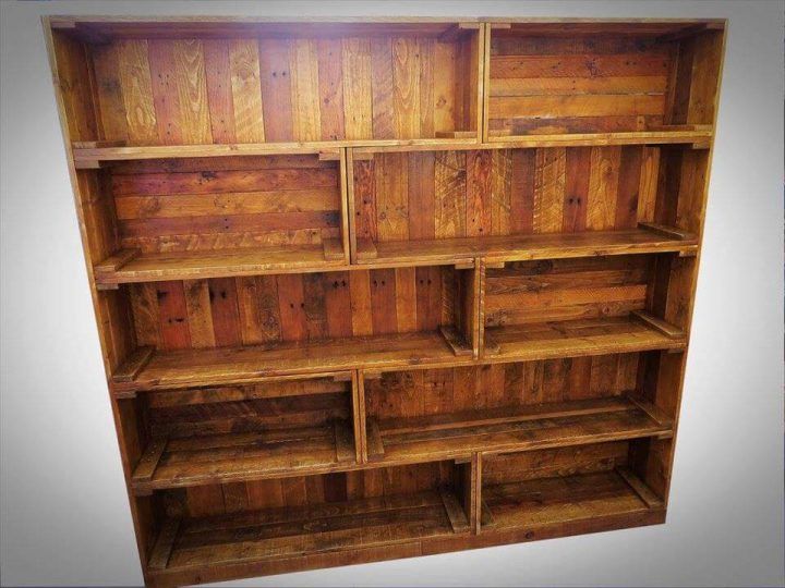 Antique Pallet Bookcase Built-in Crate Style