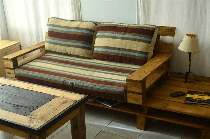 diy pallet couch with coffee table