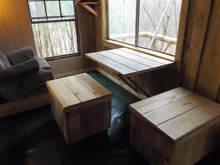 low-cost pallet outdoor residence