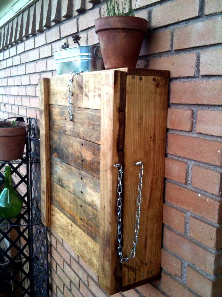 recycled pallet folding down outdoor wall hanging bar