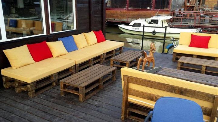 no-cost pallet ship deck sofa set