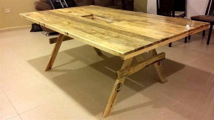 Wooden pallet dining table