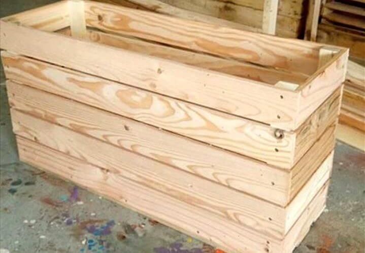 Upcycled Wood Pallet Planter Box