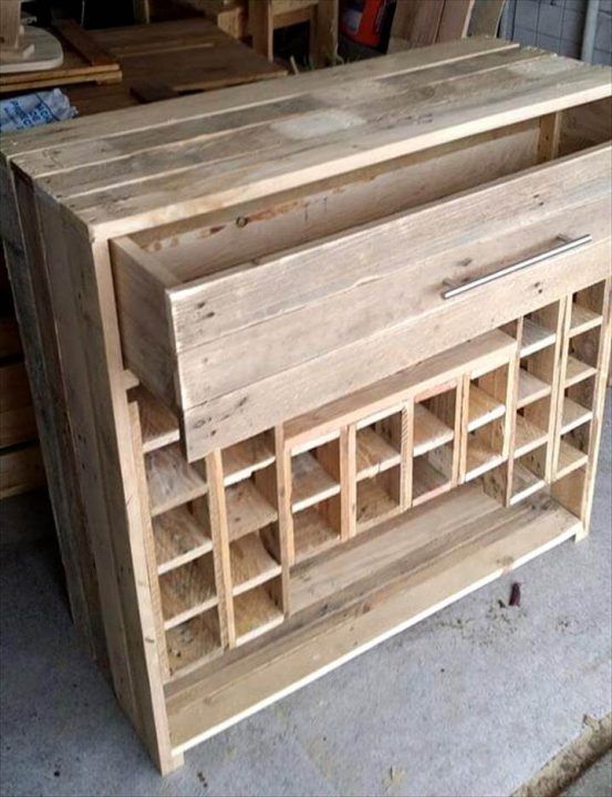 Pallet Bar + Beverage Bottle Rack