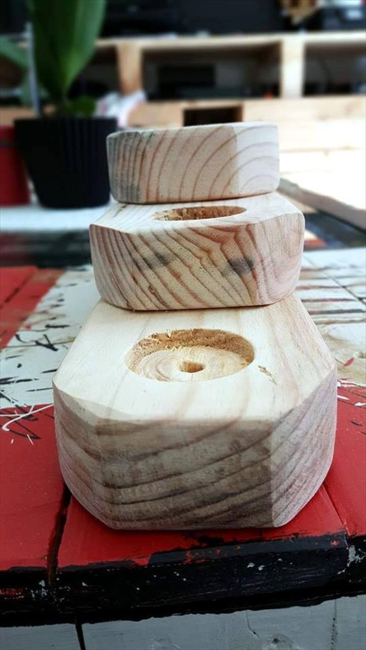 Recycled pallet candle holder
