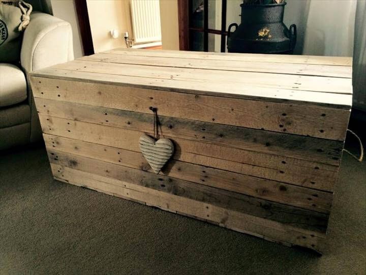 self-made wooden pallet chest