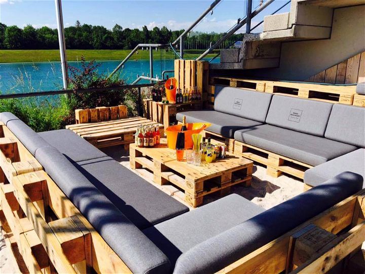 cushioned XL pallet deck and patio sitting set