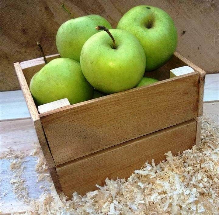 recycled pallet fruit box