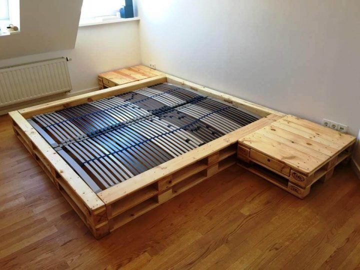Cozy Pallet Bed with Side Tables