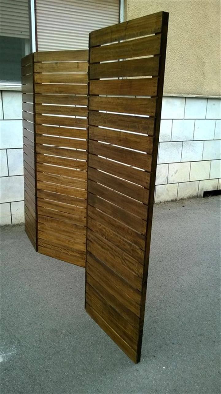 Upcycled pallet room divider